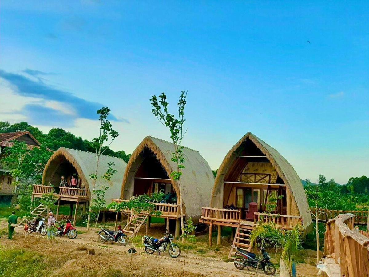 Rice Straw Green Lodge- Resort Quan Tom Экстерьер фото